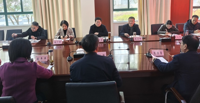 淮南市统计局“统计进园区·志愿当先锋”首站活动在煤化工园区举行